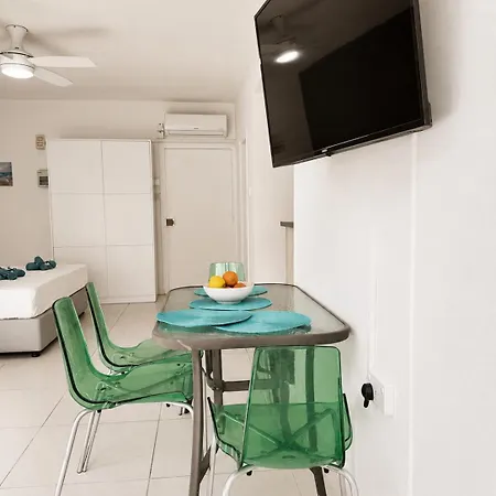 Old Town Napa Escape Apartamento Agia Napa